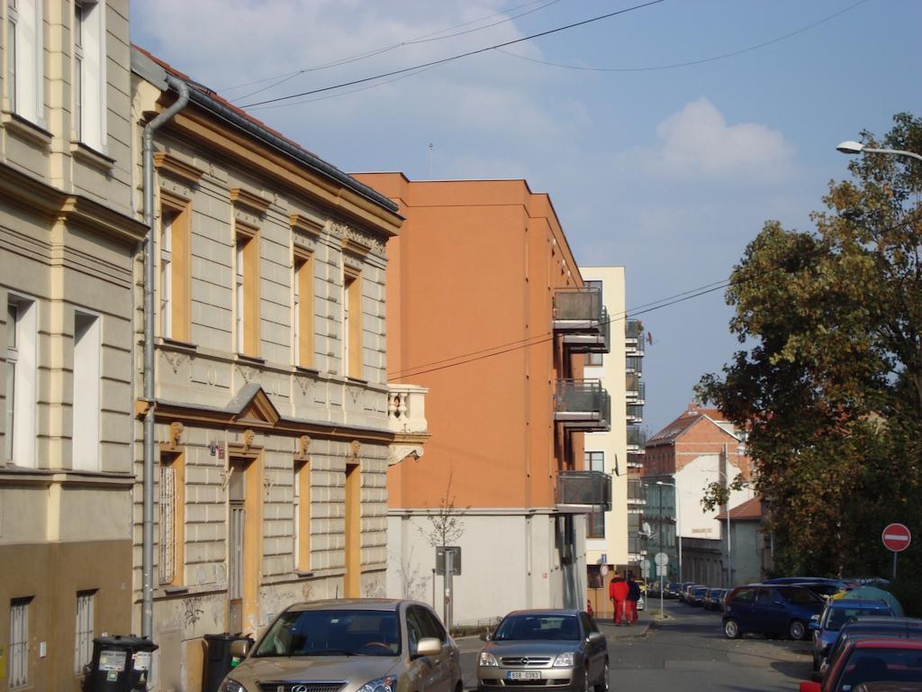 براغ Apartment Smichov المظهر الخارجي الصورة